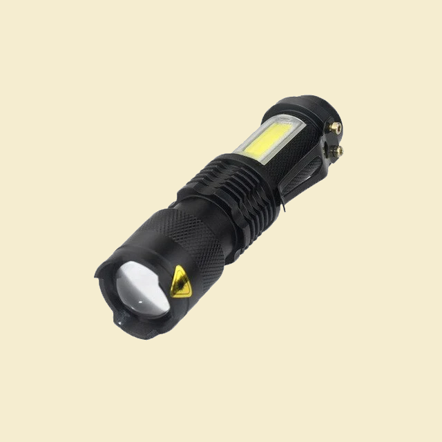3800LM Zoom LED Flashlight High Power 7